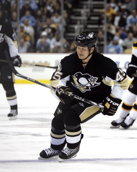 2010-11 Pittsburgh Penguins Alternate Set Game Worn Jerseys