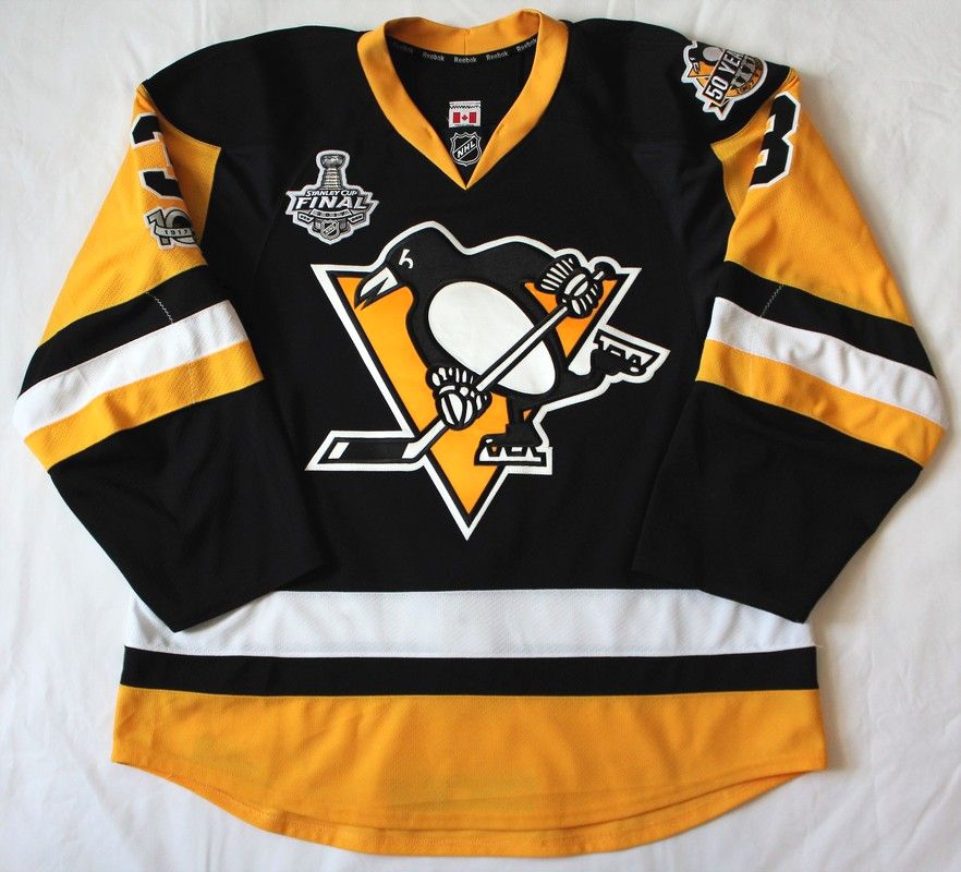 penguins playoff jersey