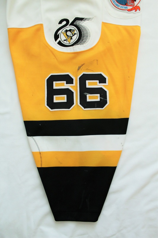 Absolute Grail mail day - Mario Lemieux 1992 Stanley Cup Final Mitchell and  Ness : r/hockeyjerseys